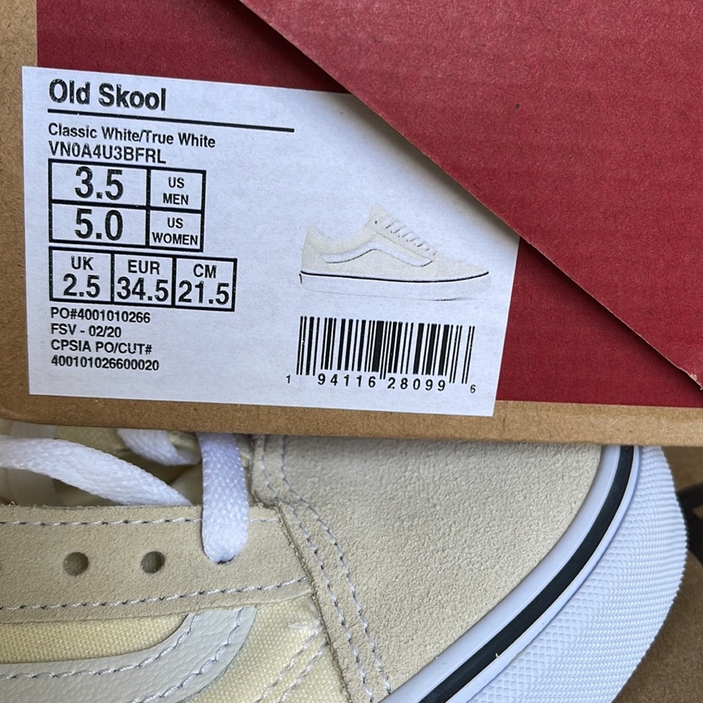 Vans Old Skool Classic White/True White WMNS sneakers - Picture 16 of 16